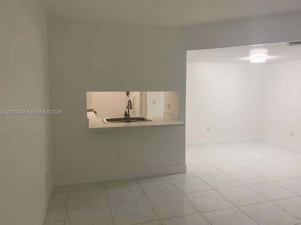 15346 SW 72nd St # 11, Miami FL 33193