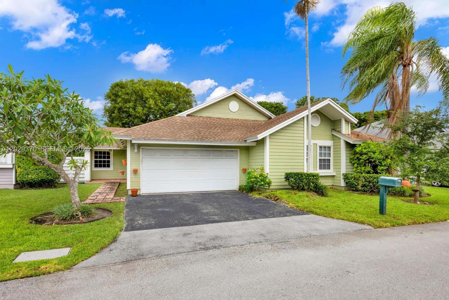 10344 SW 141st Ct, Miami FL 33186