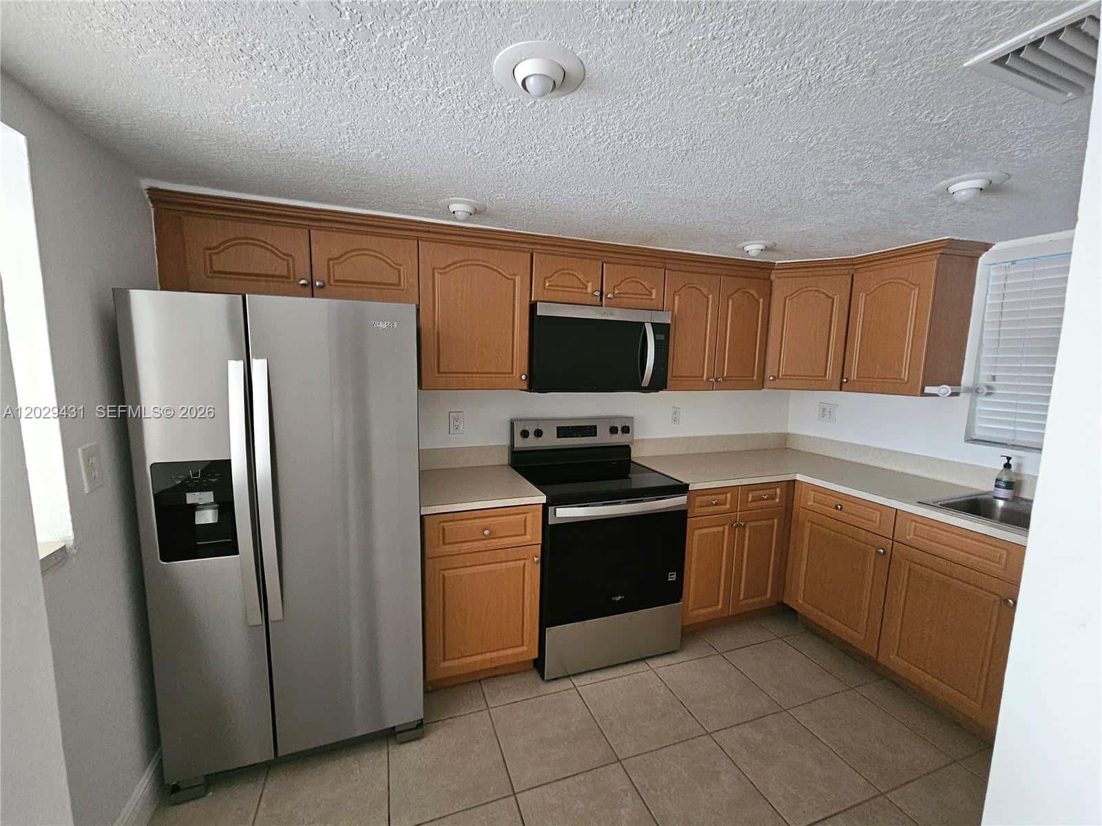 9375 Fontainebleau Blvd # L422, Miami FL 33172