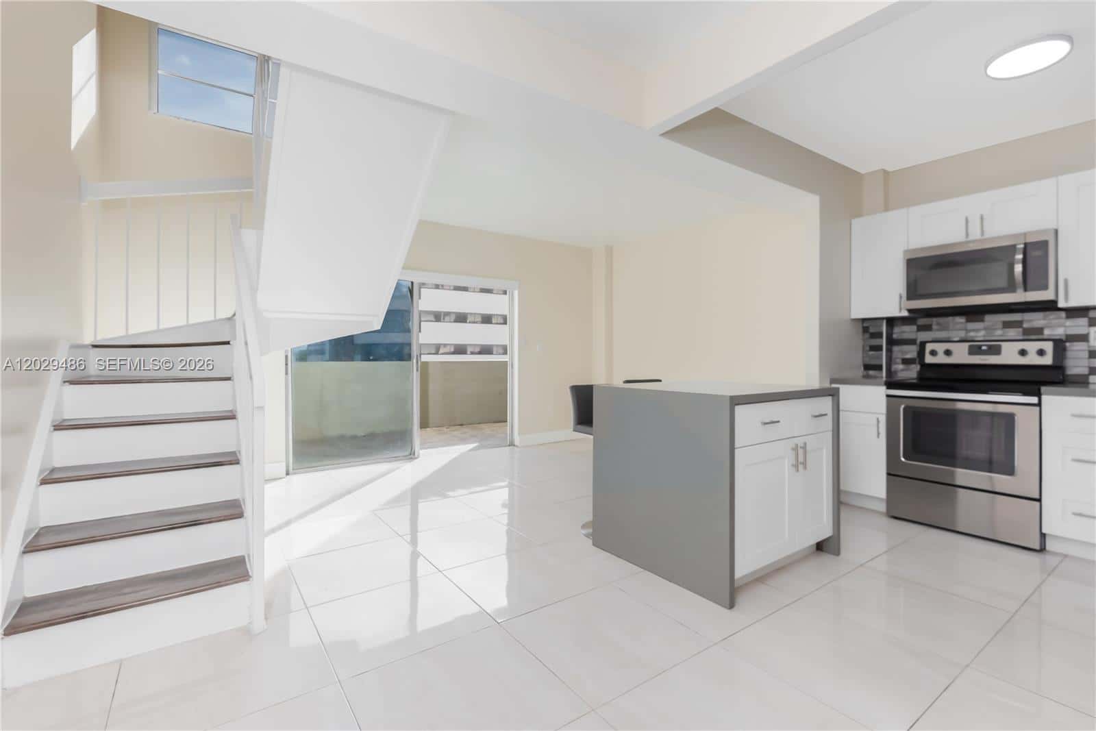 300 NW 42nd Ave # 411, Miami FL 33126