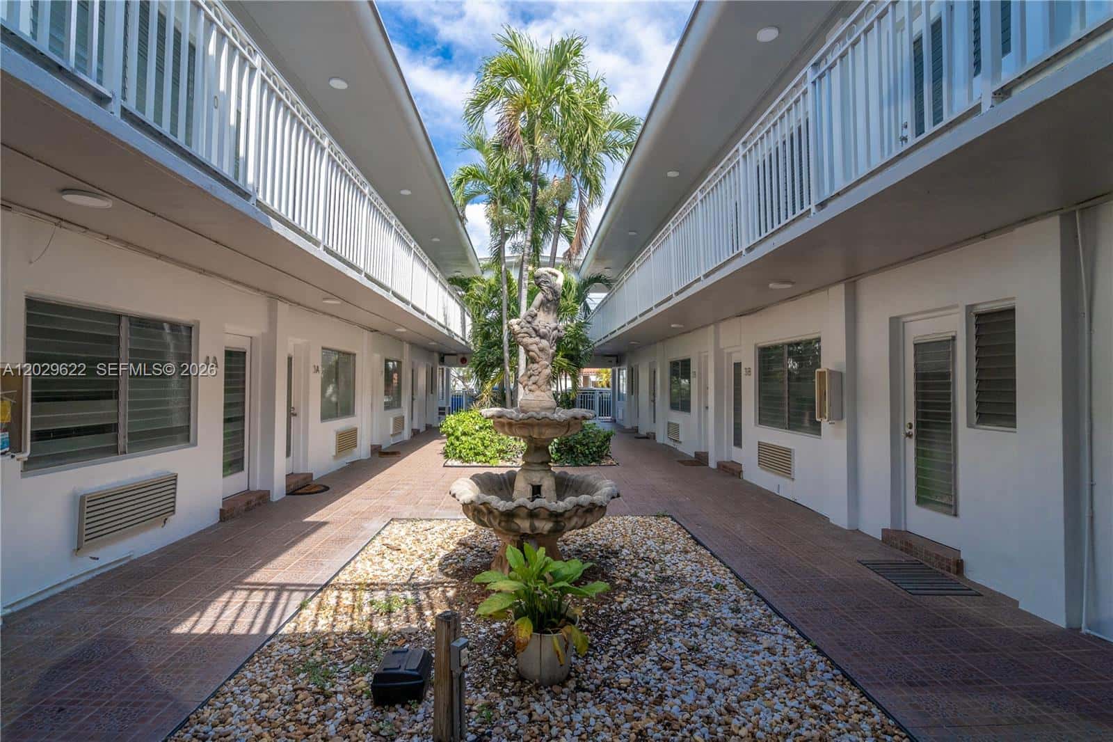 7640 Carlyle Ave # 9B, Miami Beach FL 33141