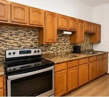 1020 NW 143rd St, Miami FL 33168