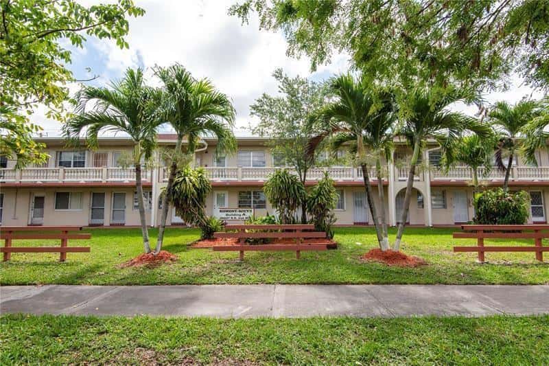 20337 NE 2nd Avenue, Miami FL 33179