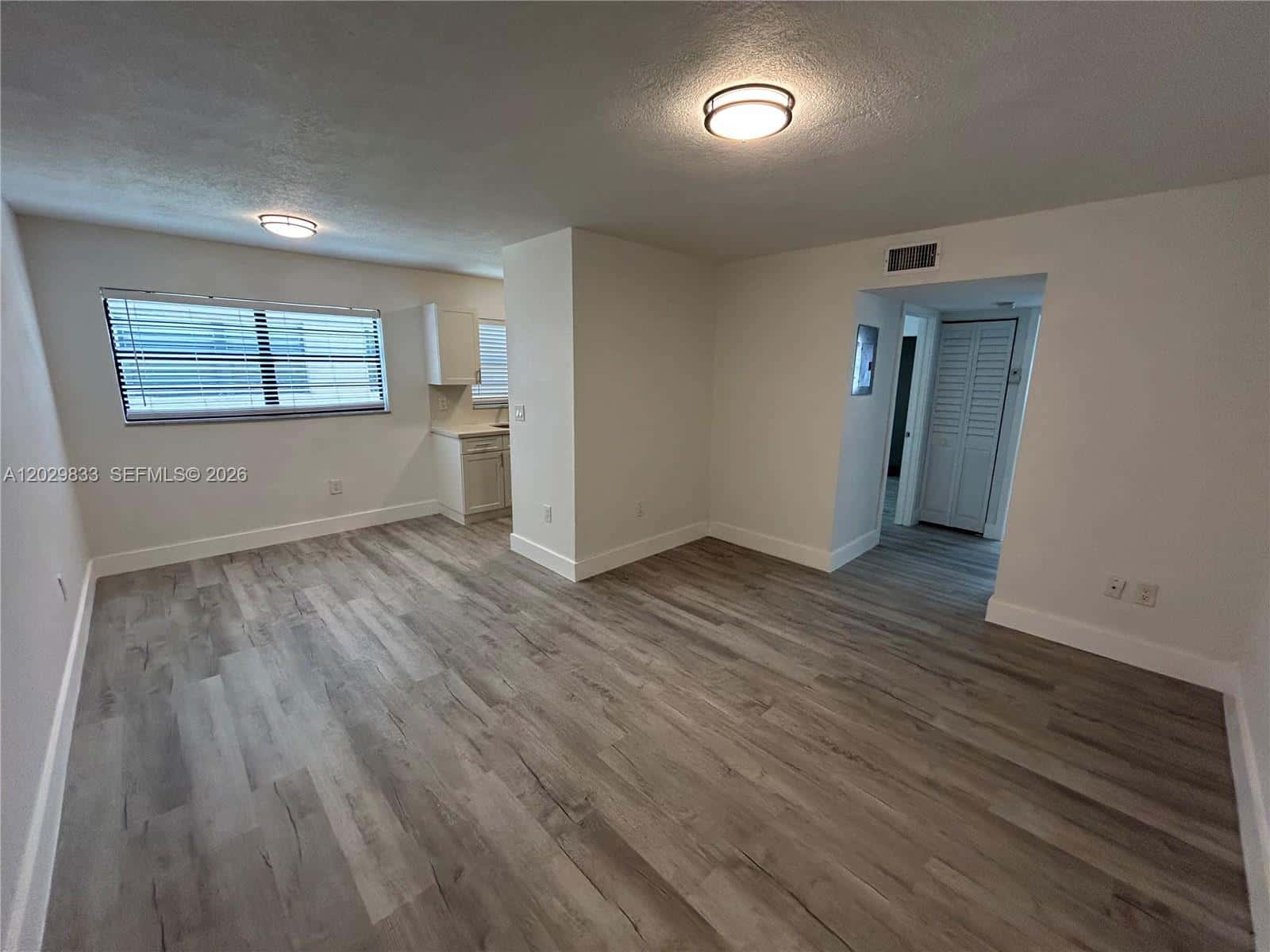 5960 W 25th Ct # 102, Hialeah FL 33016