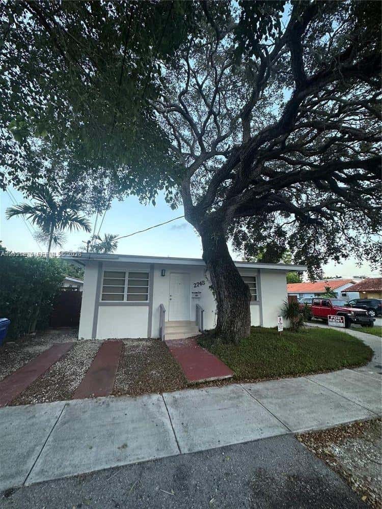 2745 SW 34th Ave # 2, Miami FL 33133