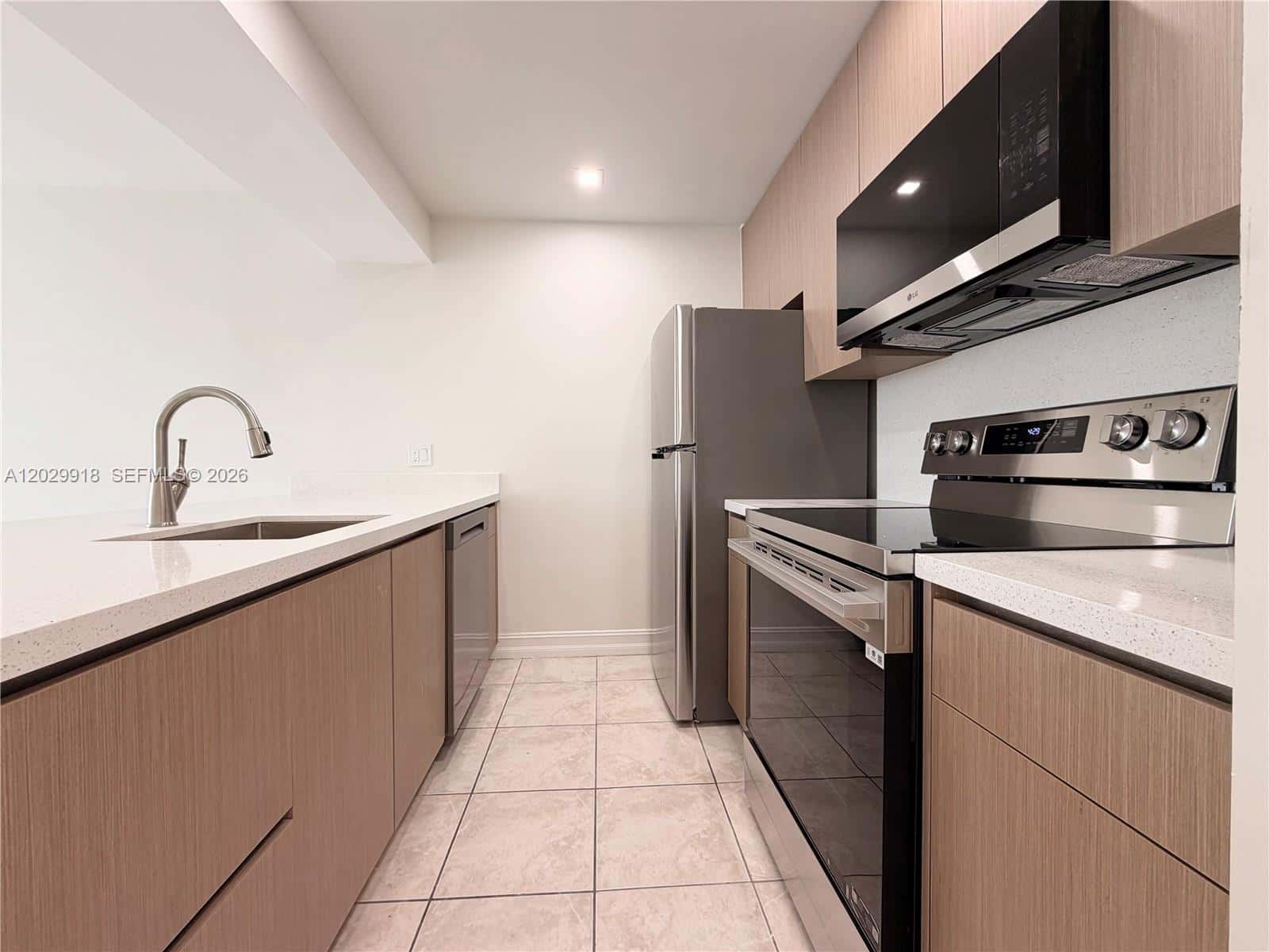 8100 Geneva Ct # 345, Doral FL 33166