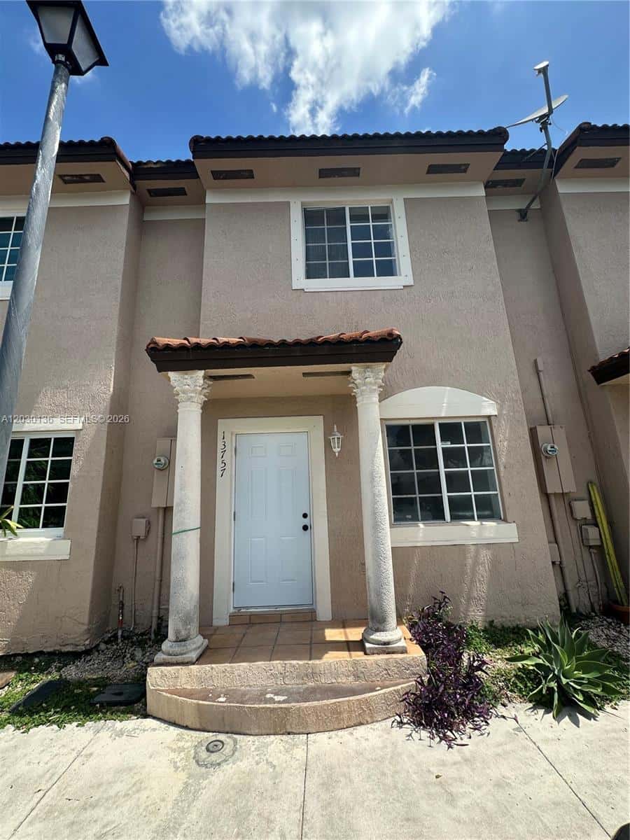13757 SW 170th Ter # 13757, Miami FL 33177