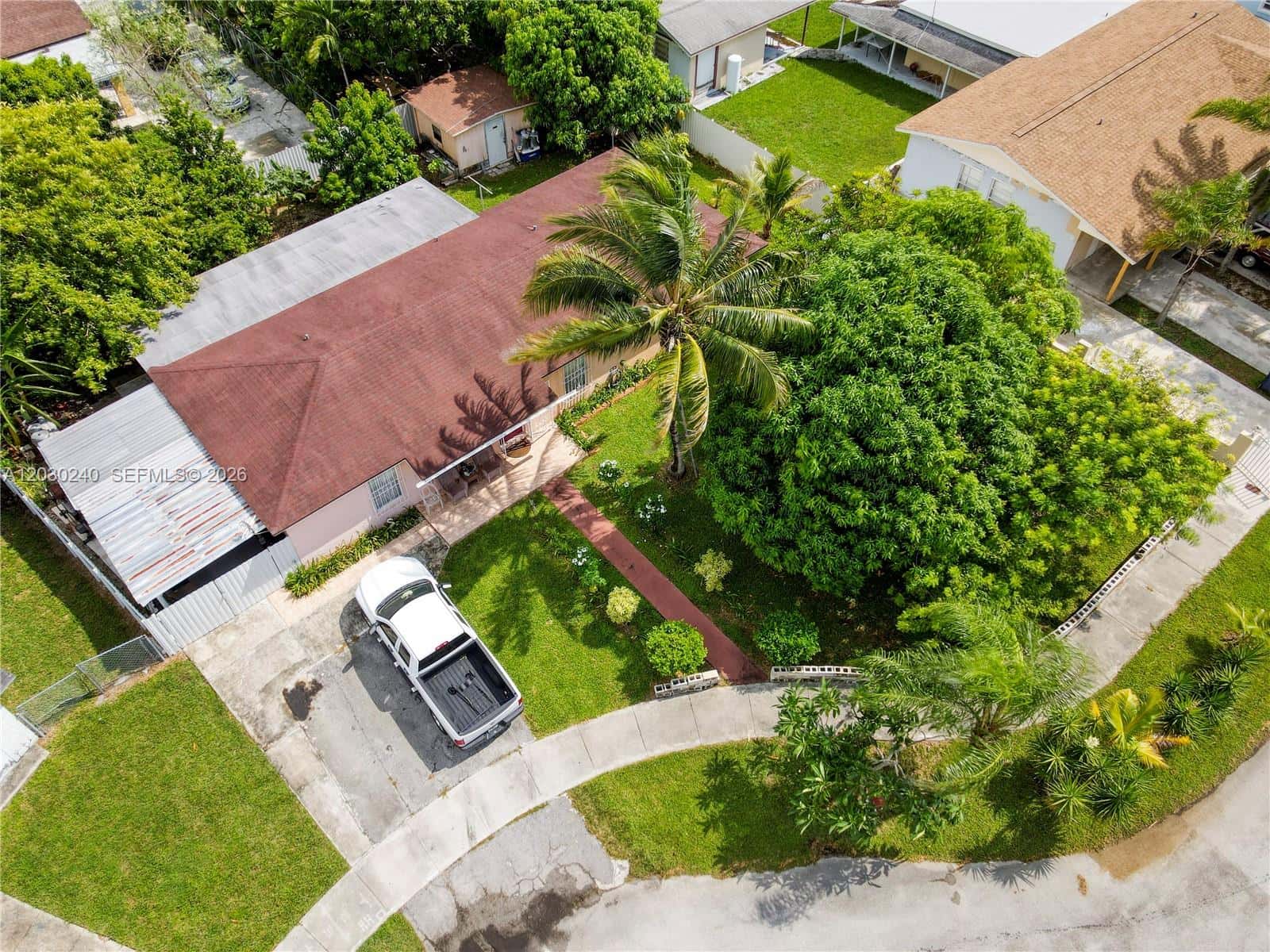 15825 SW 305th Ter, Homestead FL 33033