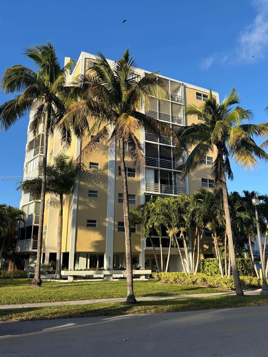 555 Crandon Blvd # 43, Key Biscayne FL 33149