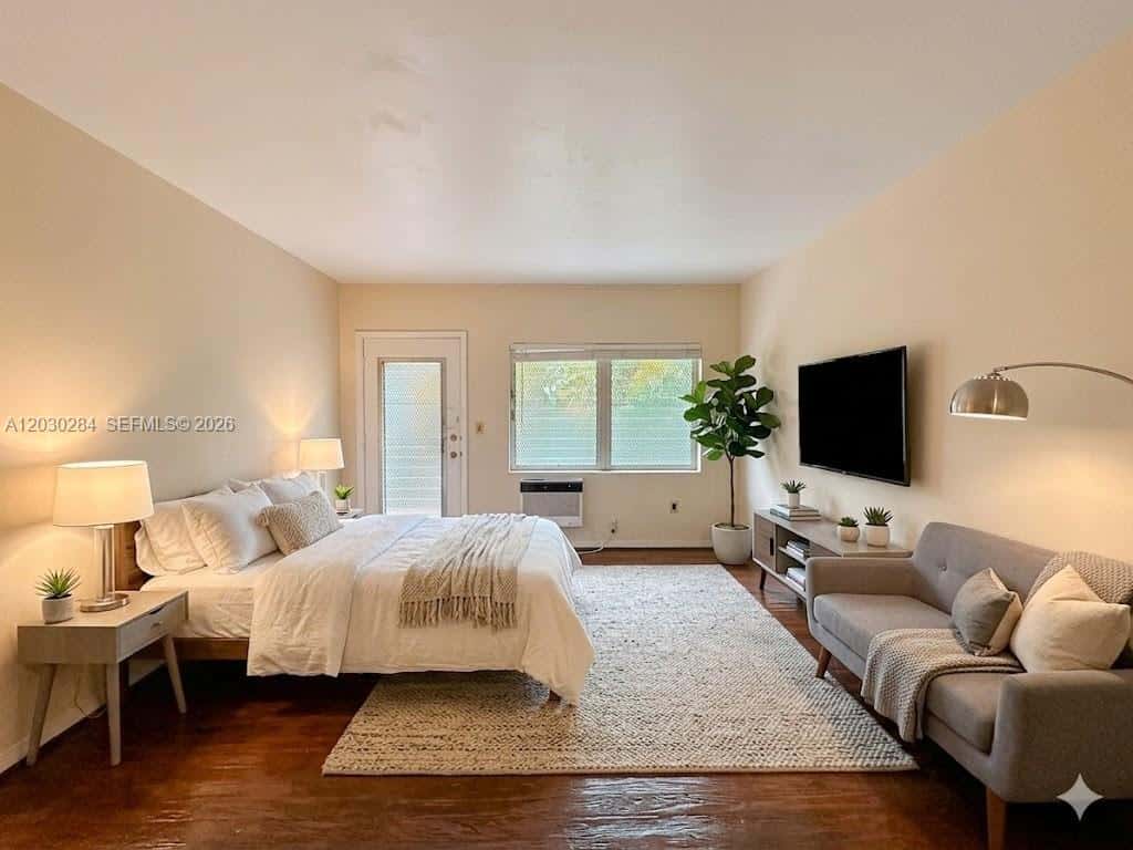 1050 Pennsylvania Ave # 11, Miami Beach FL 33139