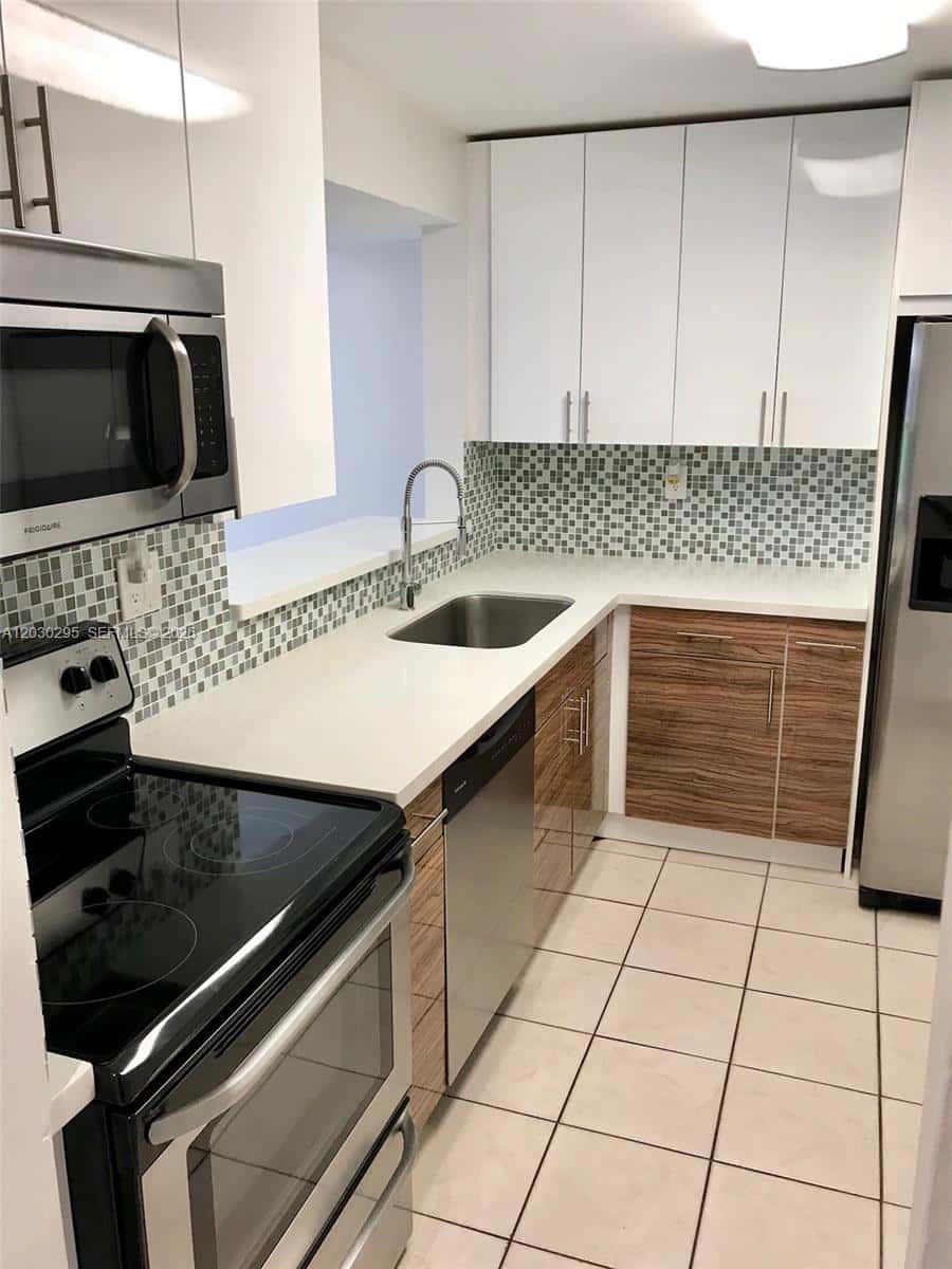 8015 SW 107th Ave # 120, Miami FL 33173
