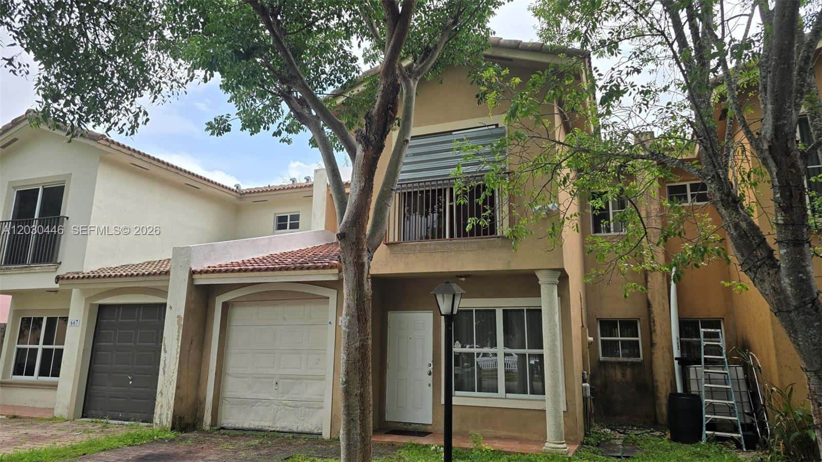671 SW 10th St, Florida City FL 33034