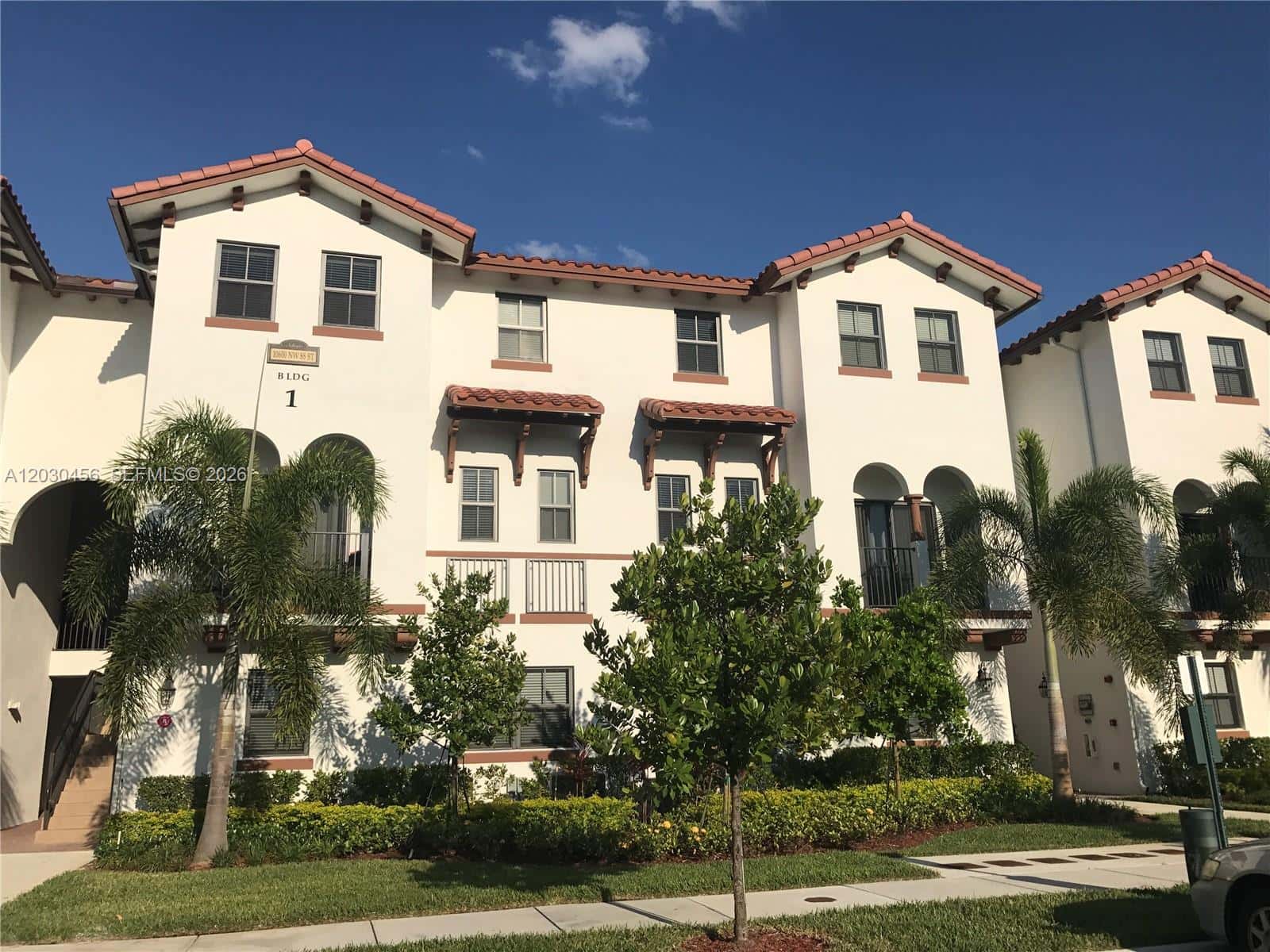 10620 NW 88 st # 216, Doral FL 33178