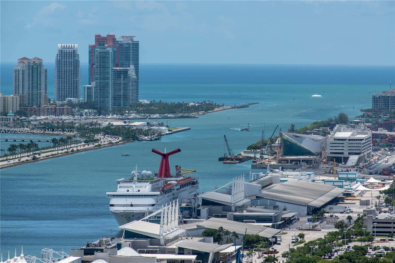 888 Biscayne Blvd # 4112, Miami FL 33132
