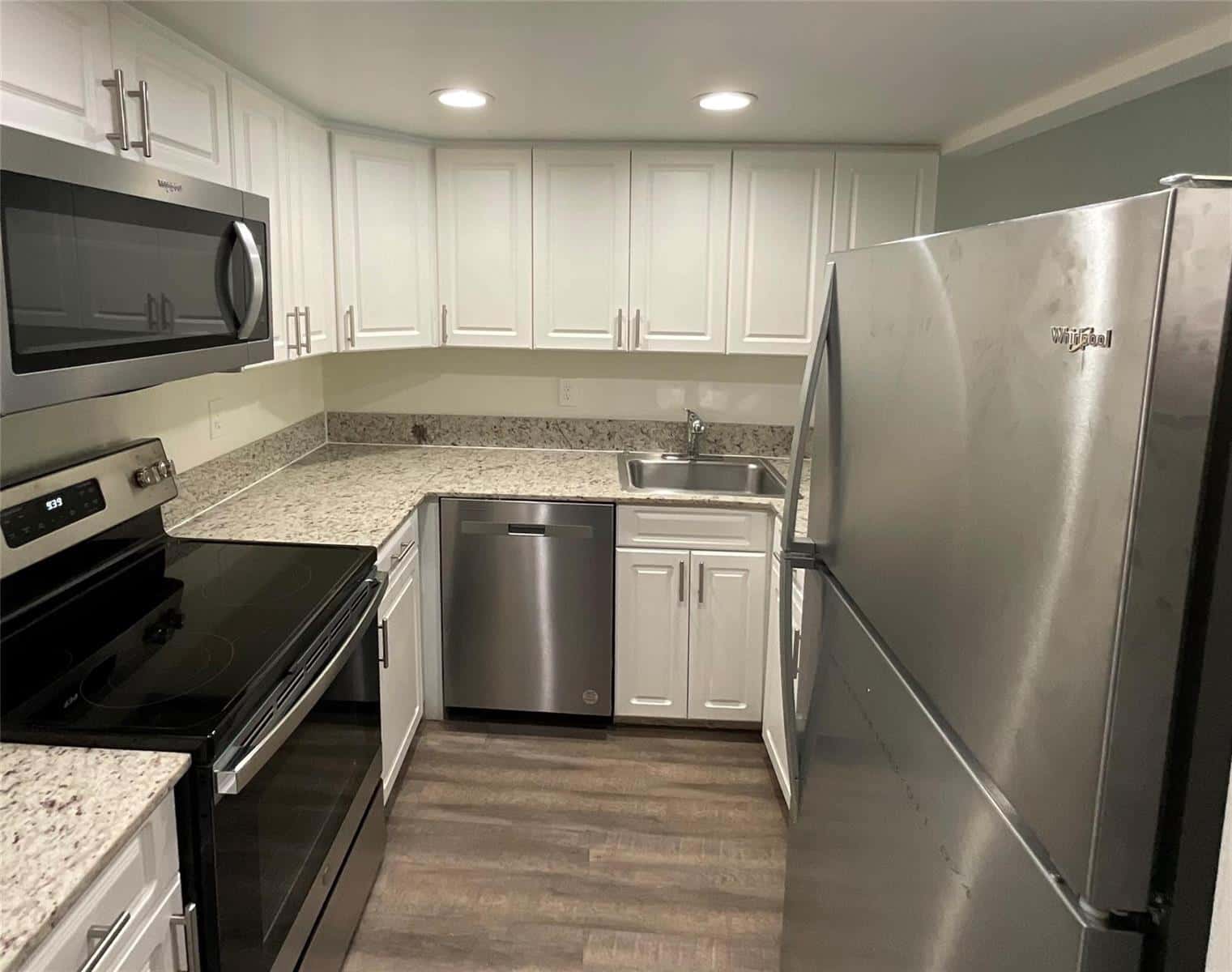 19455 NE 10 Avenue # 514, North Miami Beach FL 33179