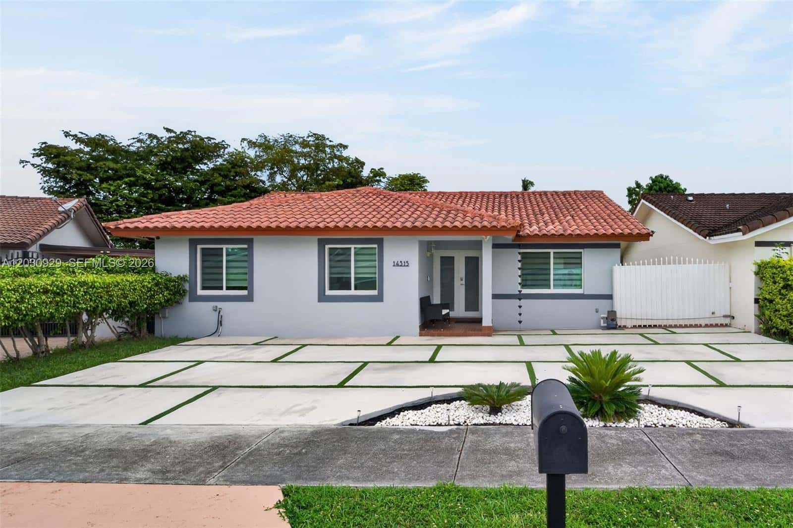 14315 SW 101st St, Miami FL 33186