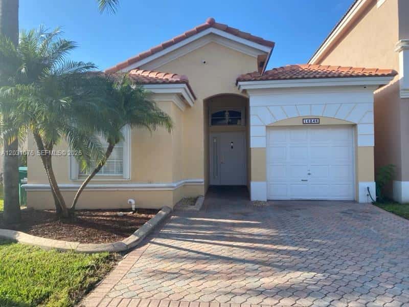 16246 SW 103rd Ter, Miami FL 33196