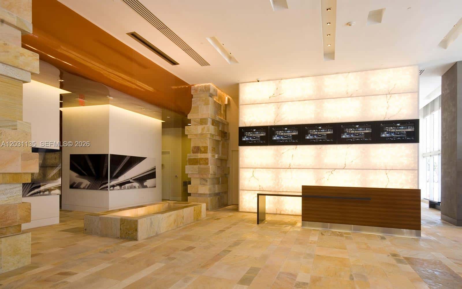 500 Brickell Ave # 1808, Miami FL 33131
