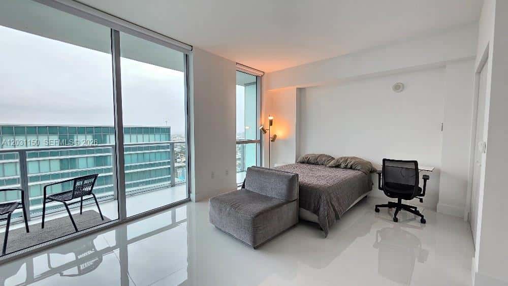 1100 S Miami Ave # 4105, Miami FL 33130