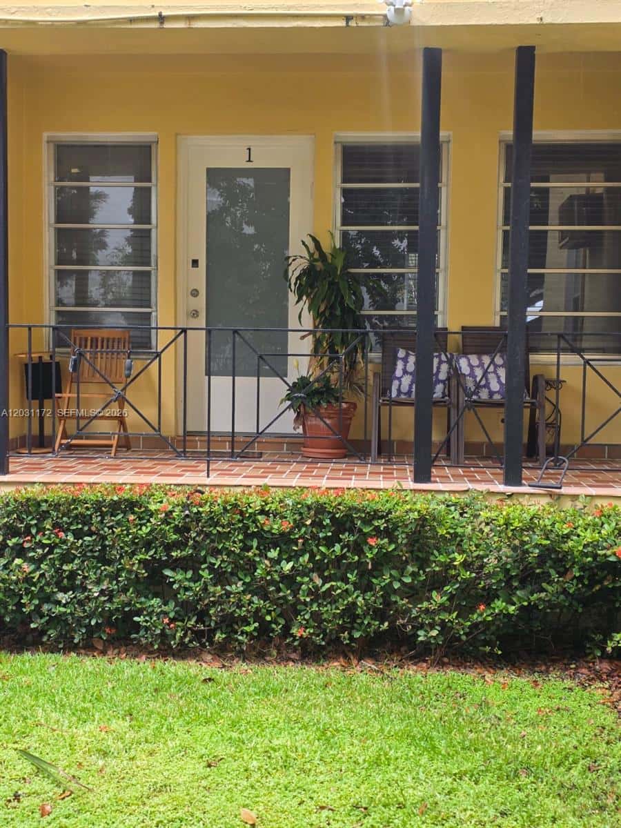 8024 Harding Ave # 1, Miami Beach FL 33141