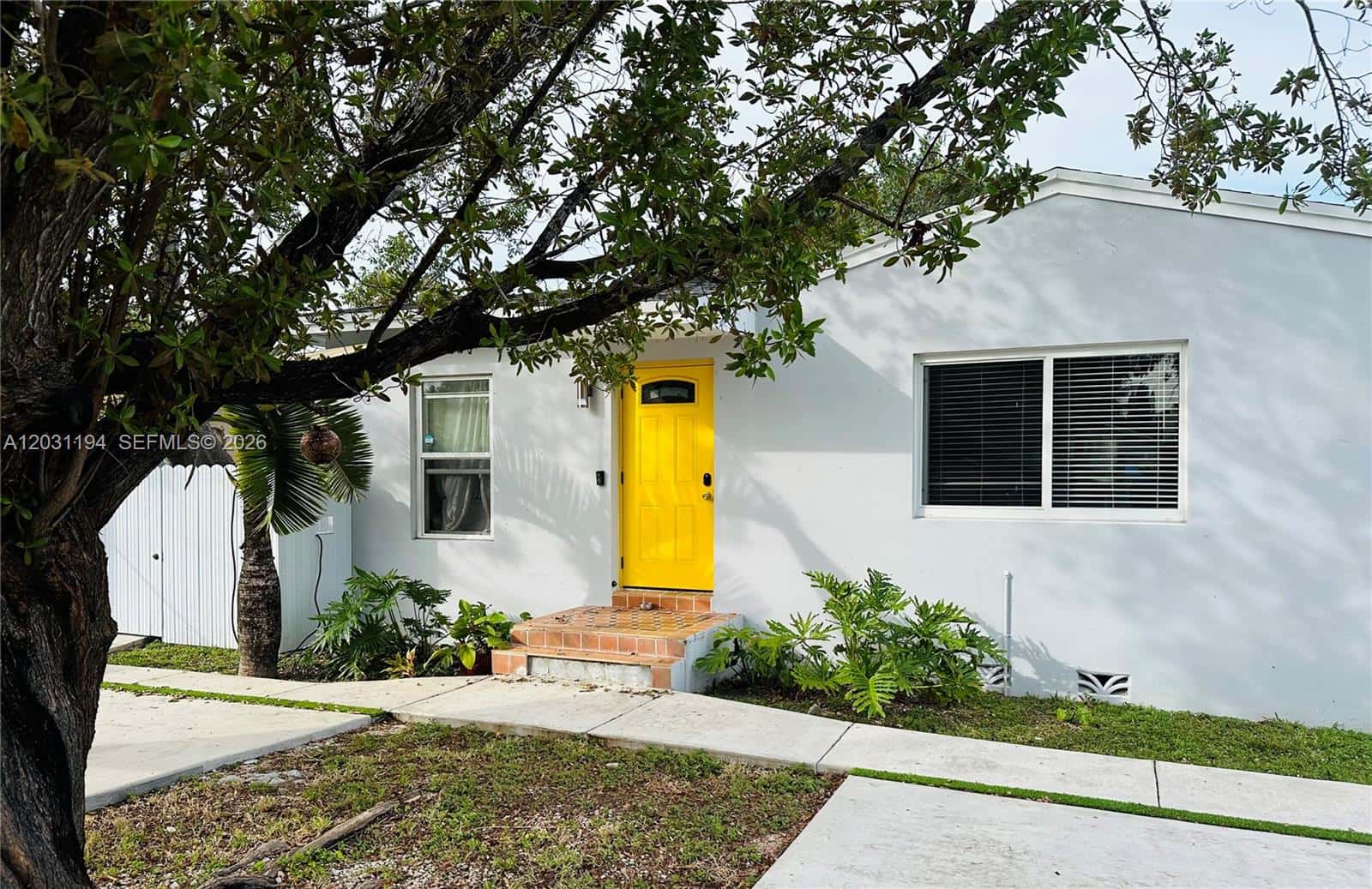 1155 NE 111th St, Miami FL 33161