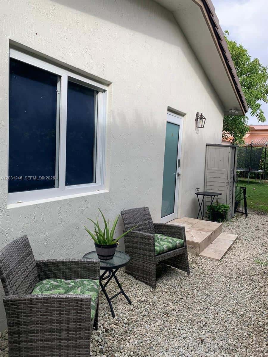 9975 NW 27th Ter # 2, Doral FL 33172