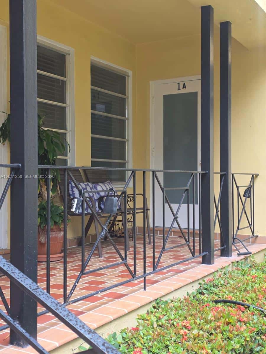 8024 Harding Ave # 1A, Miami Beach FL 33141