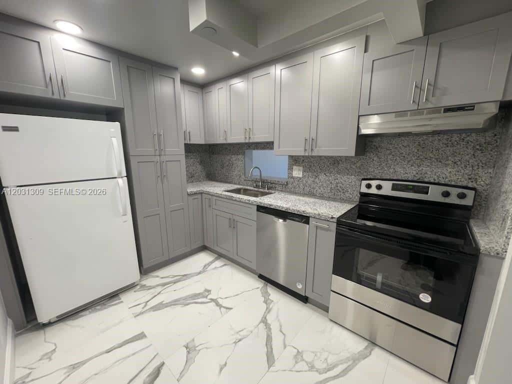 8650 SW 133rd Ave Rd # 217, Miami FL 33183