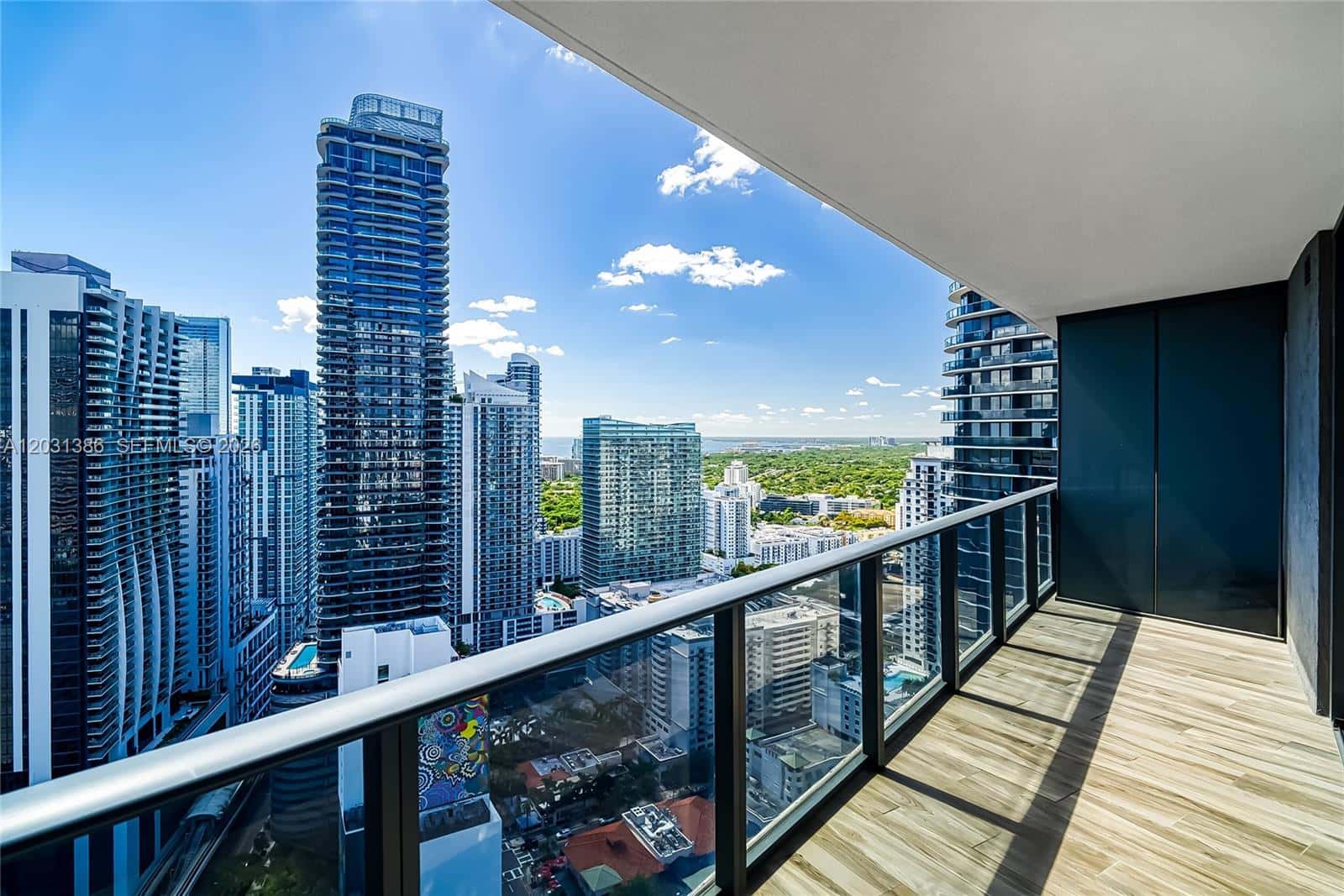 801 S Miami Ave # 3704, Miami FL 33130