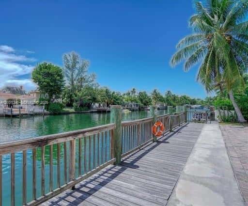 4011 N Meridian Ave # 35, Miami Beach FL 33140