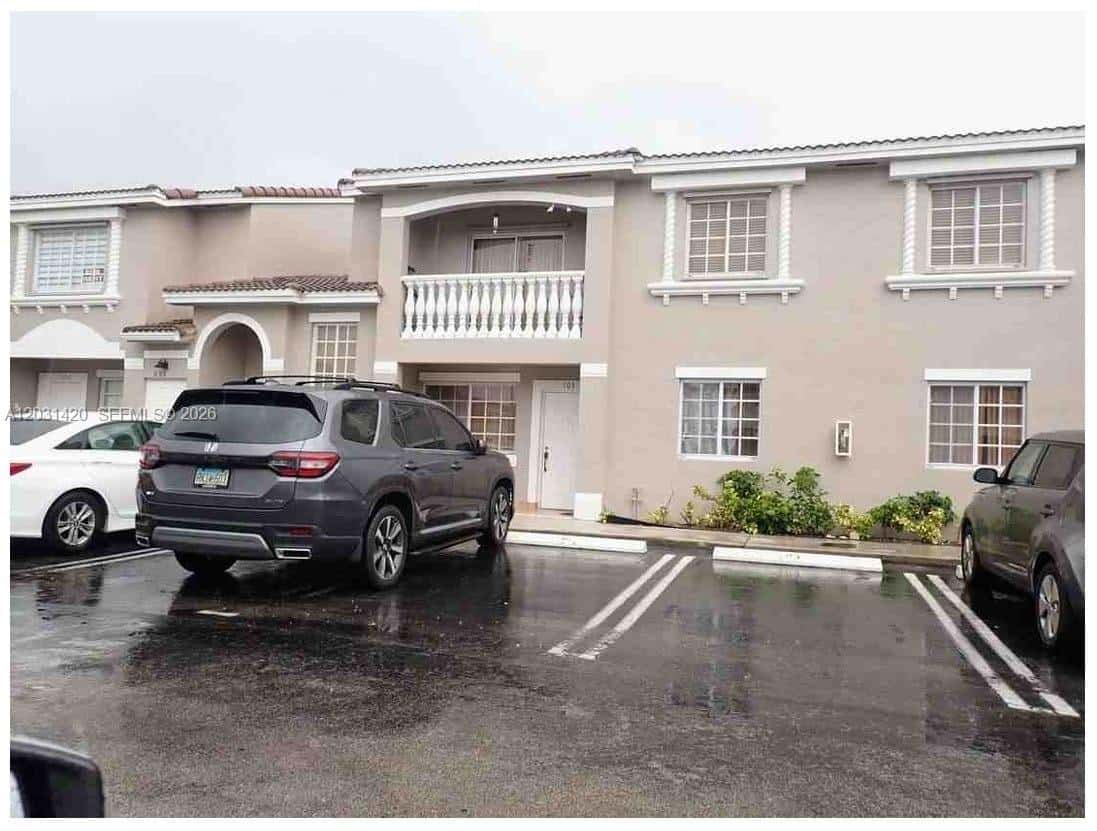 7281 NW 174th Ter # 103, Hialeah FL 33015