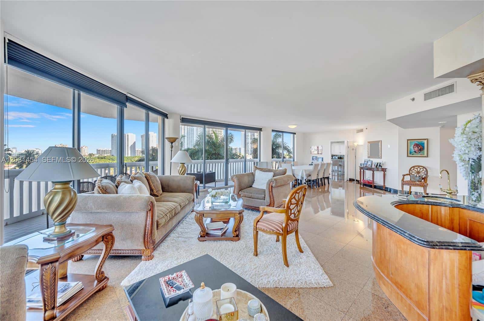 2000 Island Blvd # 806, Aventura FL 33160