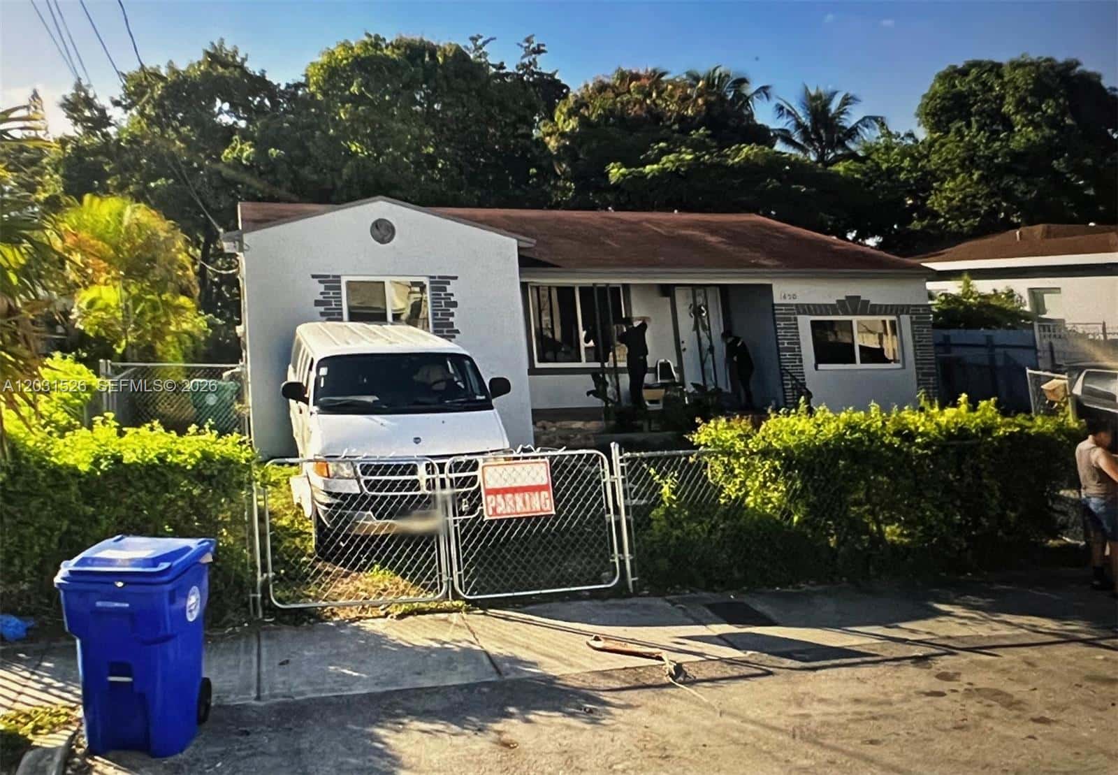1450 NW 35th St, Miami FL 33142