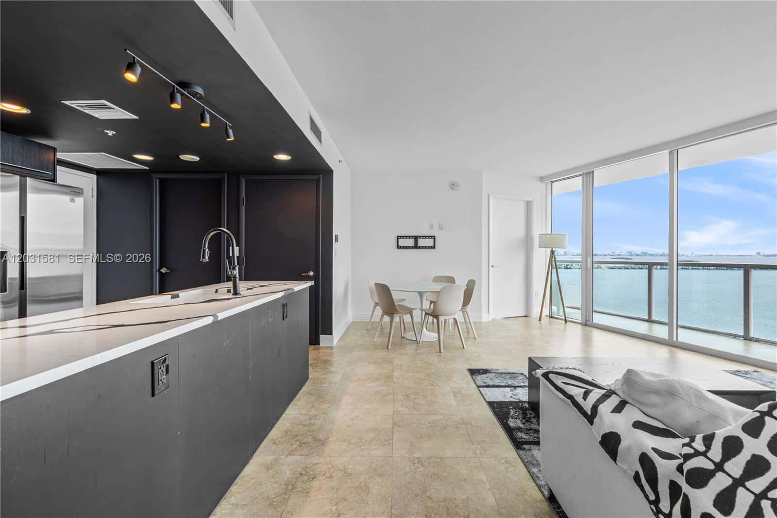 665 NE 25th St # 1504, Miami FL 33137