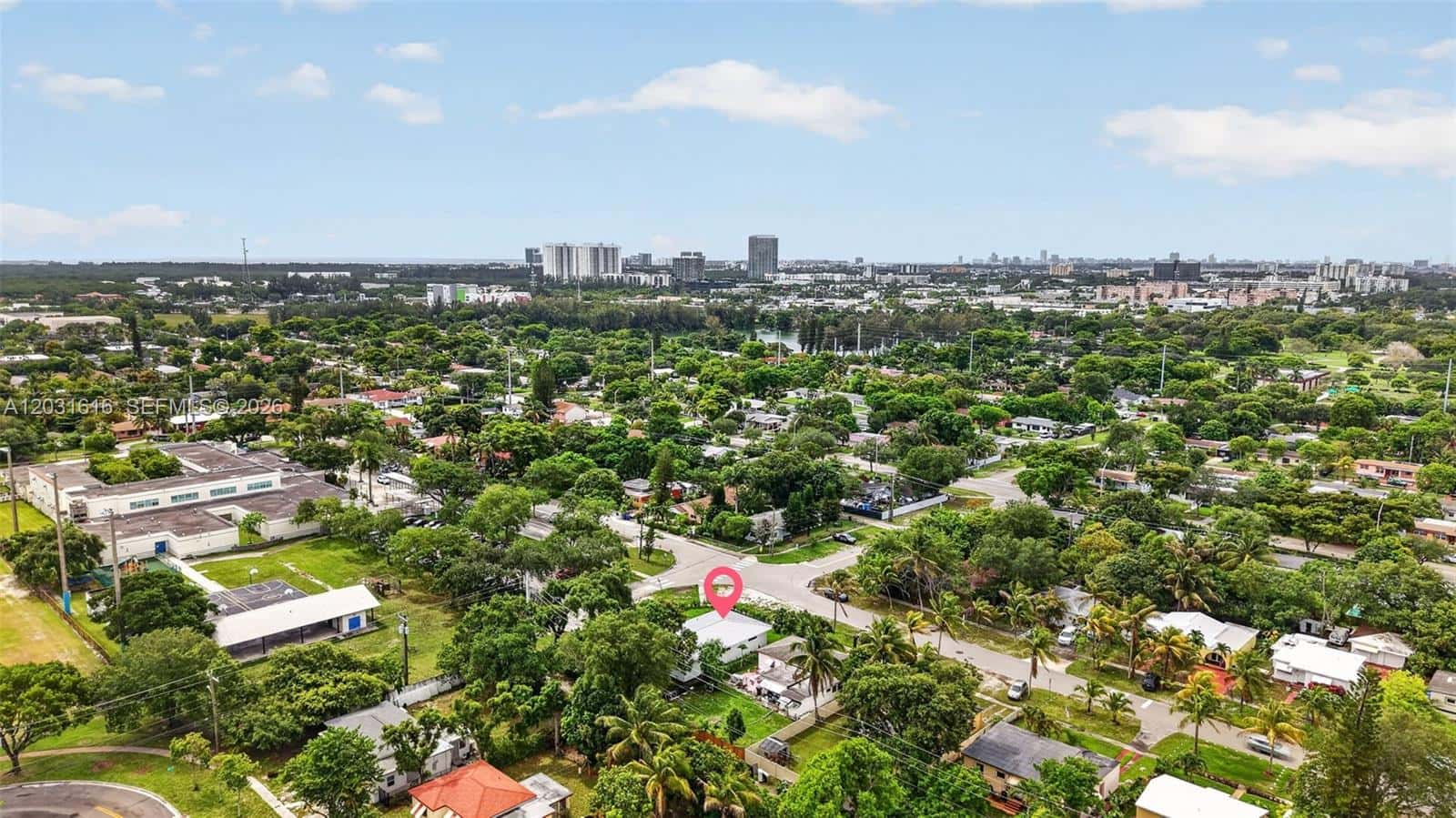 1695 NE 160th St, North Miami Beach FL 33162