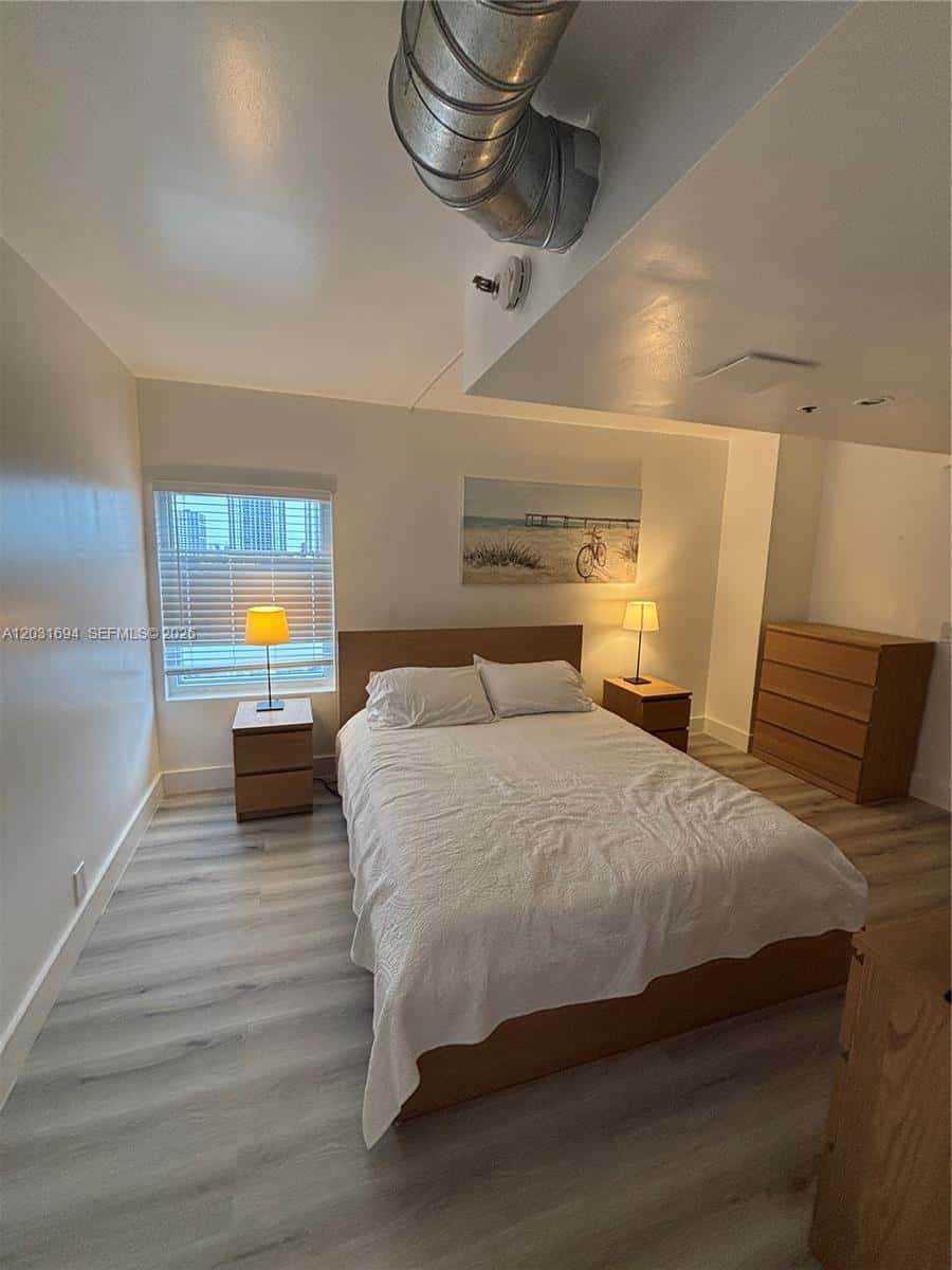 1717 N Bayshore Dr # 1652, Miami FL 33132