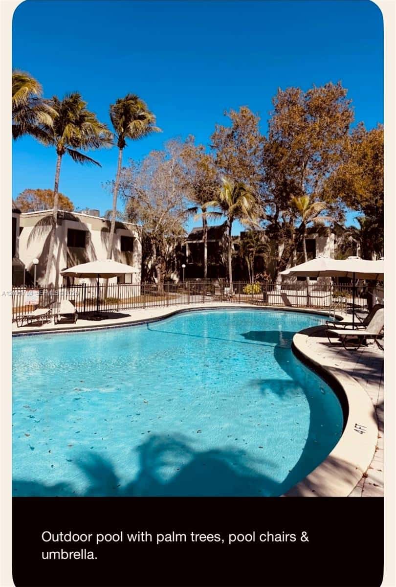 7957 SW 104th St # 207B, Miami FL 33156