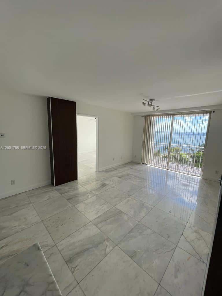 770 Claughton Island Dr # 1504, Miami FL 33131