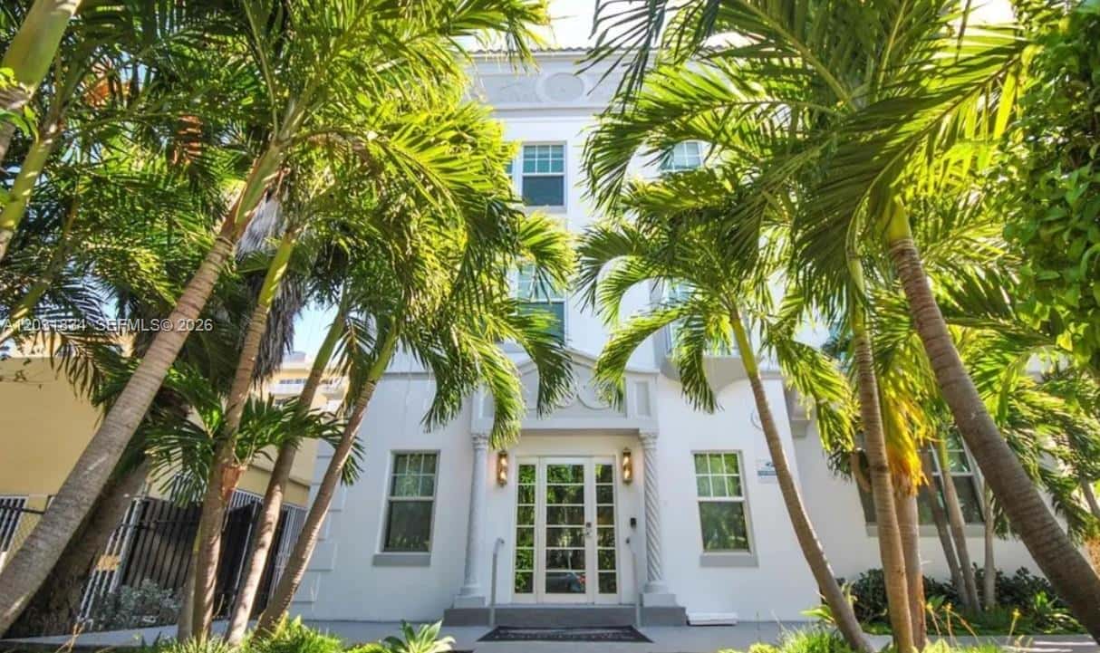 1017 Jefferson Ave # 306, Miami Beach FL 33139