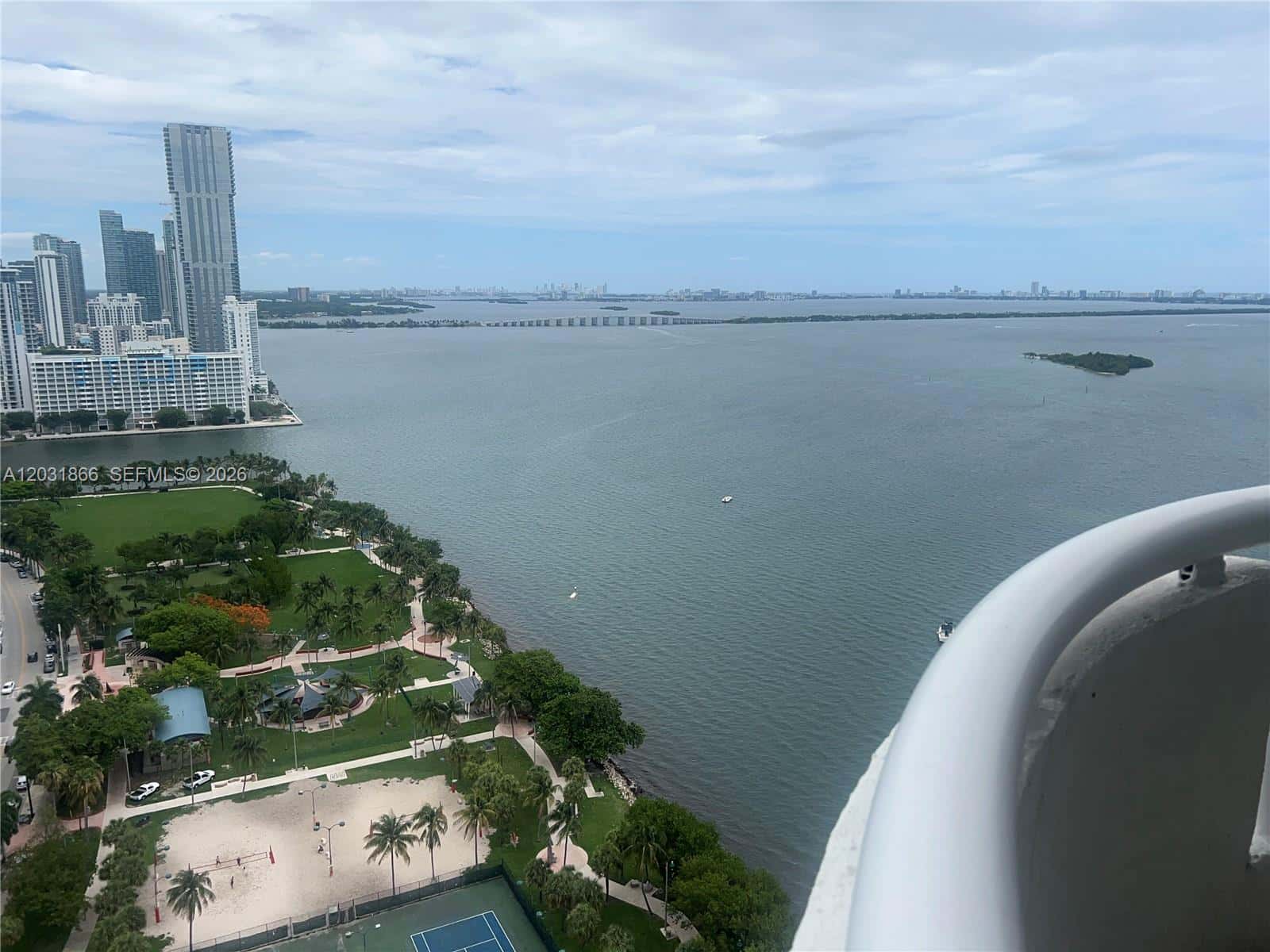1717 N Bayshore Dr # 3337, Miami FL 33132