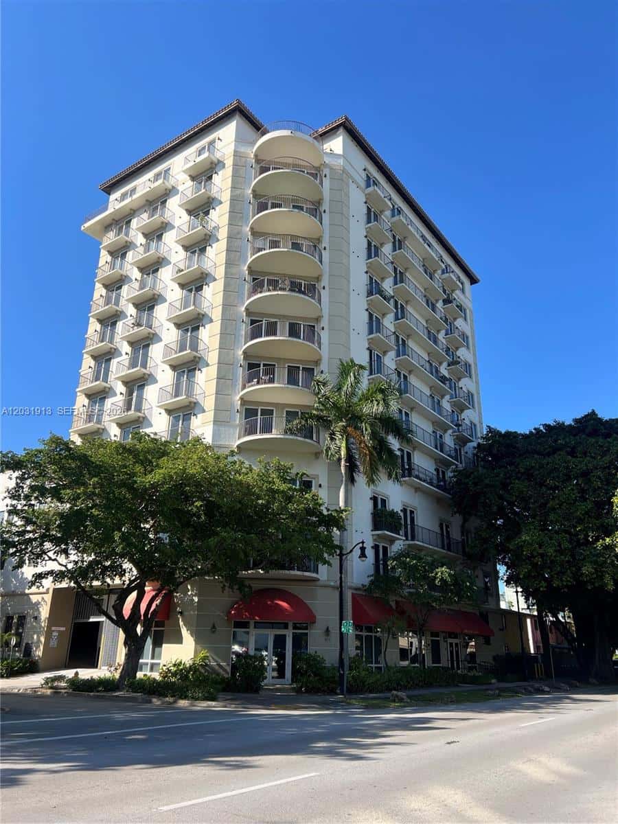 2701 SW 3rd Ave # 302, Miami FL 33129