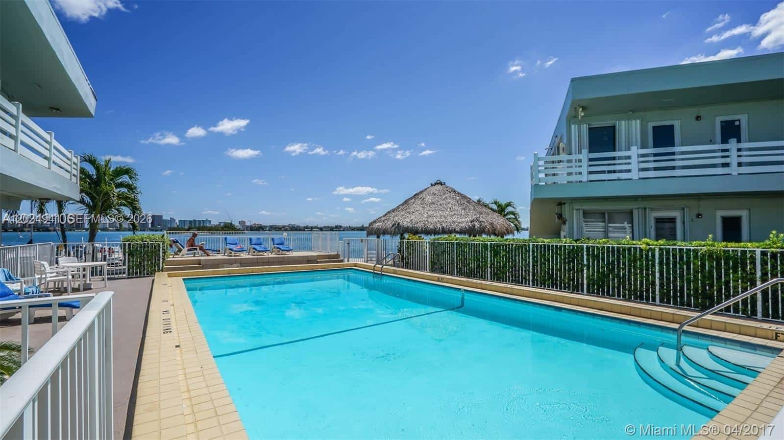 2700 NE 135th St # 30, North Miami FL 33181
