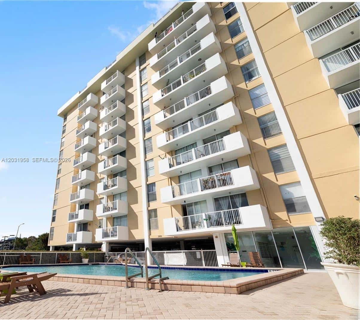 2020 NE 135th St # 506, North Miami FL 33181