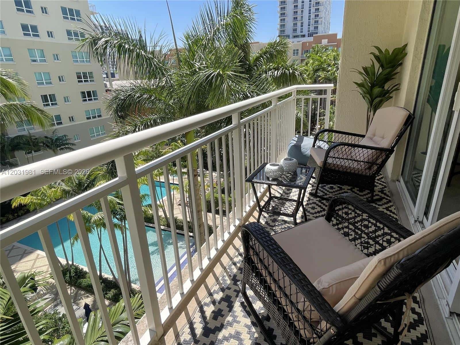 2000 N Bayshore Dr # 525, Miami FL 33137