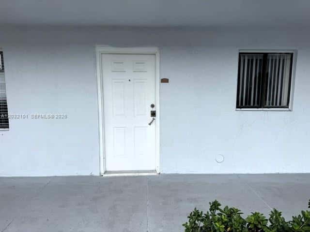 6011 W 24th Ave # 103, Hialeah FL 33016