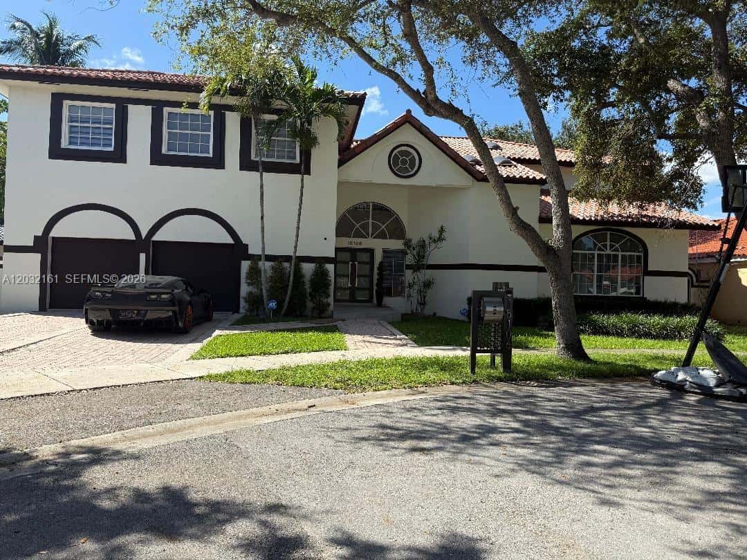 15106 NW 89th Ct, Miami Lakes FL 33018