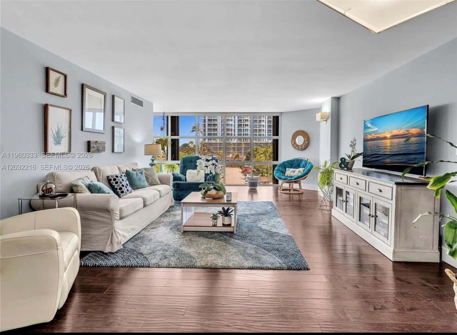 6423 Collins Ave # 409, Miami Beach FL 33141