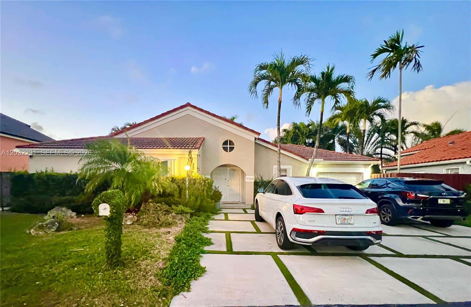 11769 SW 92nd Ln, Miami FL 33186