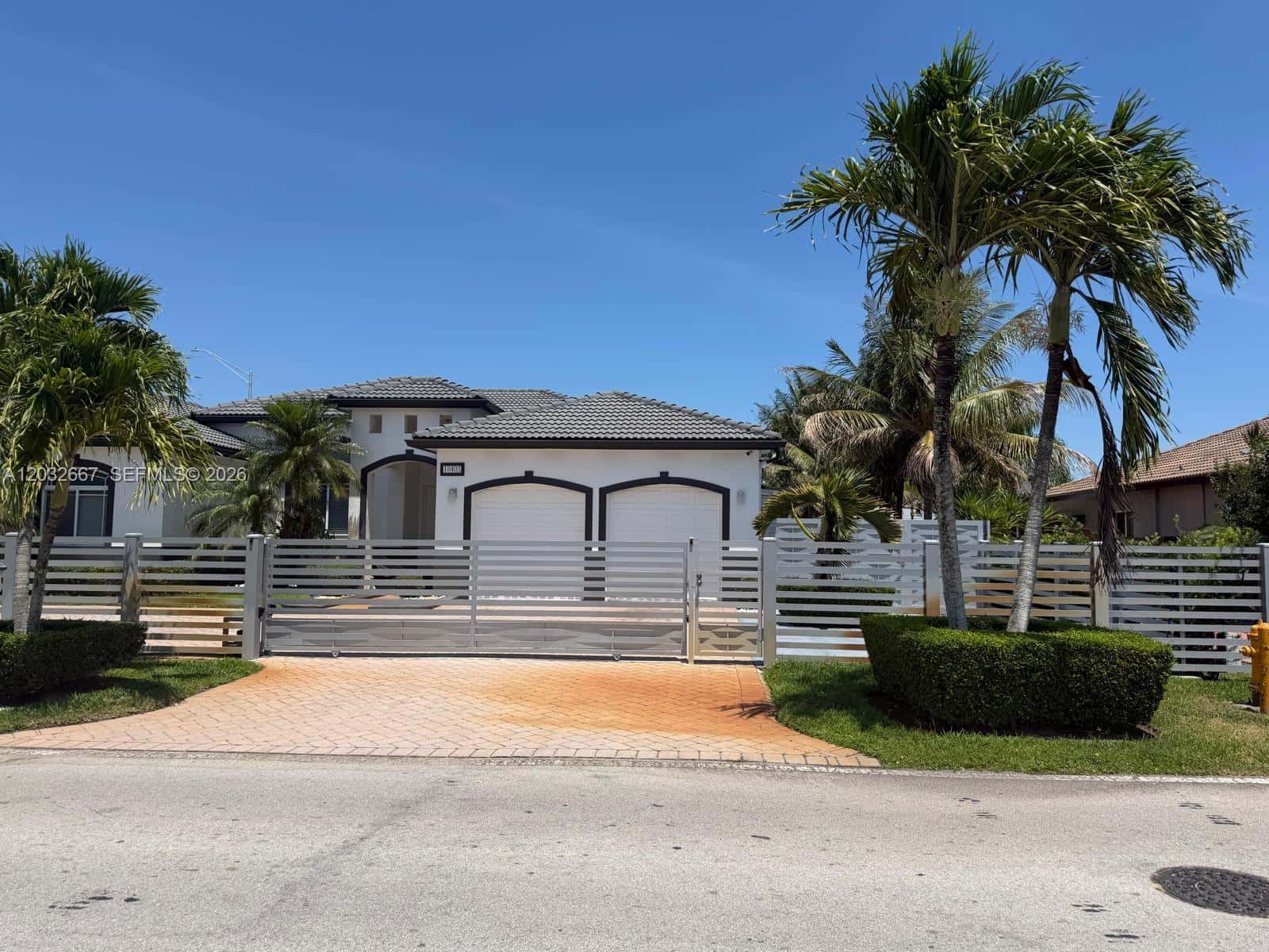 18405 SW 132nd Ave # 18405, Miami FL 33177