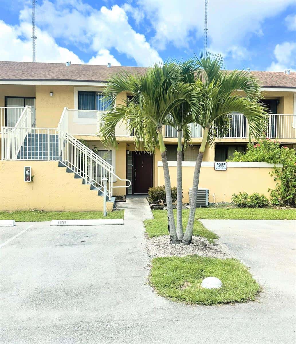 430 NW 214th Street # 103, Miami Gardens FL 33169